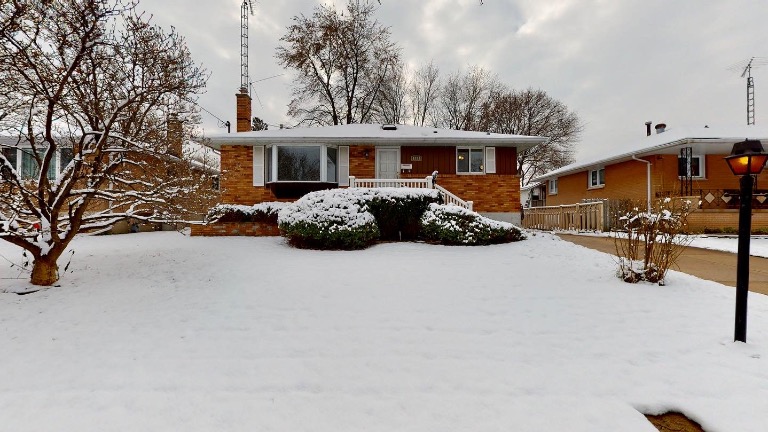 1237 Logan St.  Oliver Stephens United Country Real Estate Great West Realty Inc.